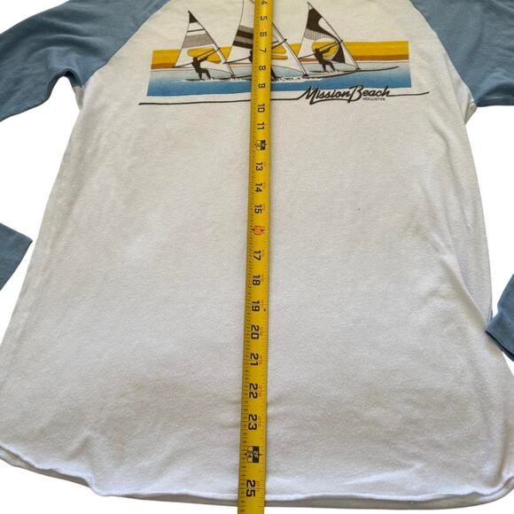 2000s hollister mission beach - Picture 4 of 6